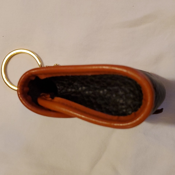 Vintage Dooney & Bourke All Weather Leather - Over Under Duck - Key Caddy - Picture 4 of 9